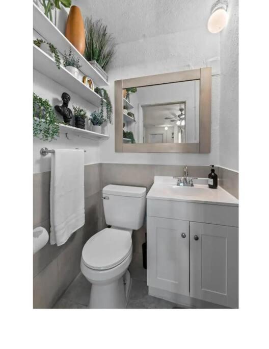 Inviting Oasis - Cozy, Spotless, And Comfortable Room Pahokee Exteriér fotografie